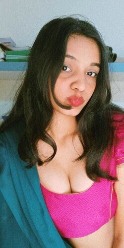 Extremely Beautiful Sexy Young Babe Nude Pic's+Video