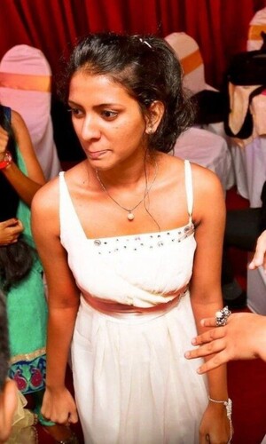 Sexy Lankan Girl Nude Pic's