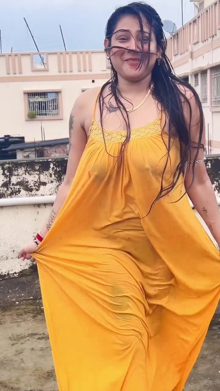 2set Susmita Malik Rooftop Dare In Daylight Full Wet Transprent Show Hot Boobs & Sexy Ass Voyeuristic Sampo Hair 3Videos+Pics Old+New Update