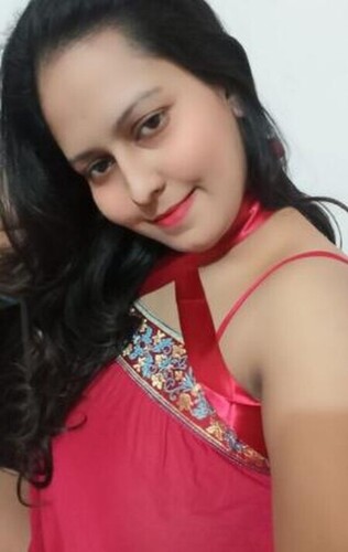 Tanker Bengali Milf Showing Asshole Pressing Her Boobs